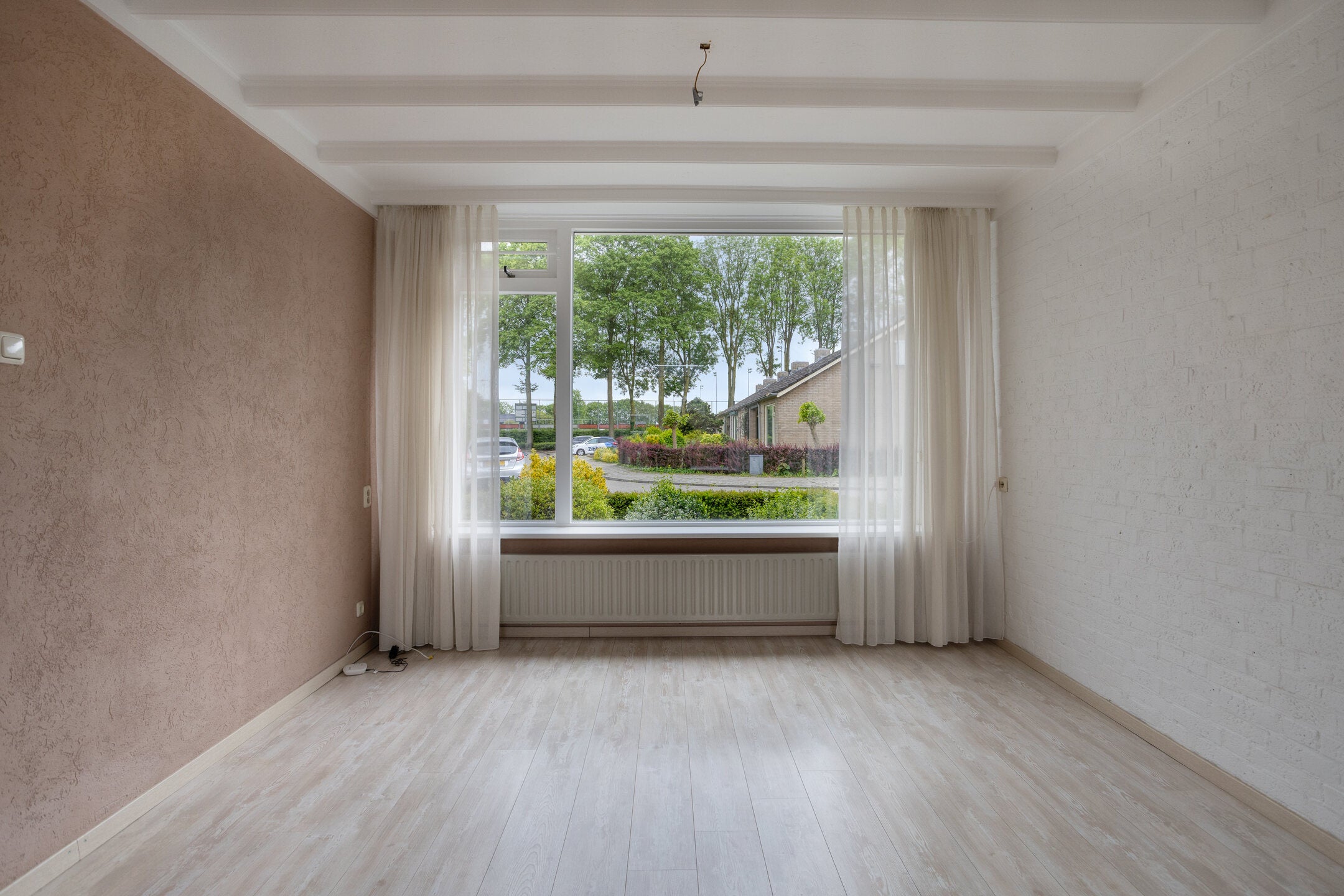 Hoekwoning te koop: Margrietstraat 18, Angeren