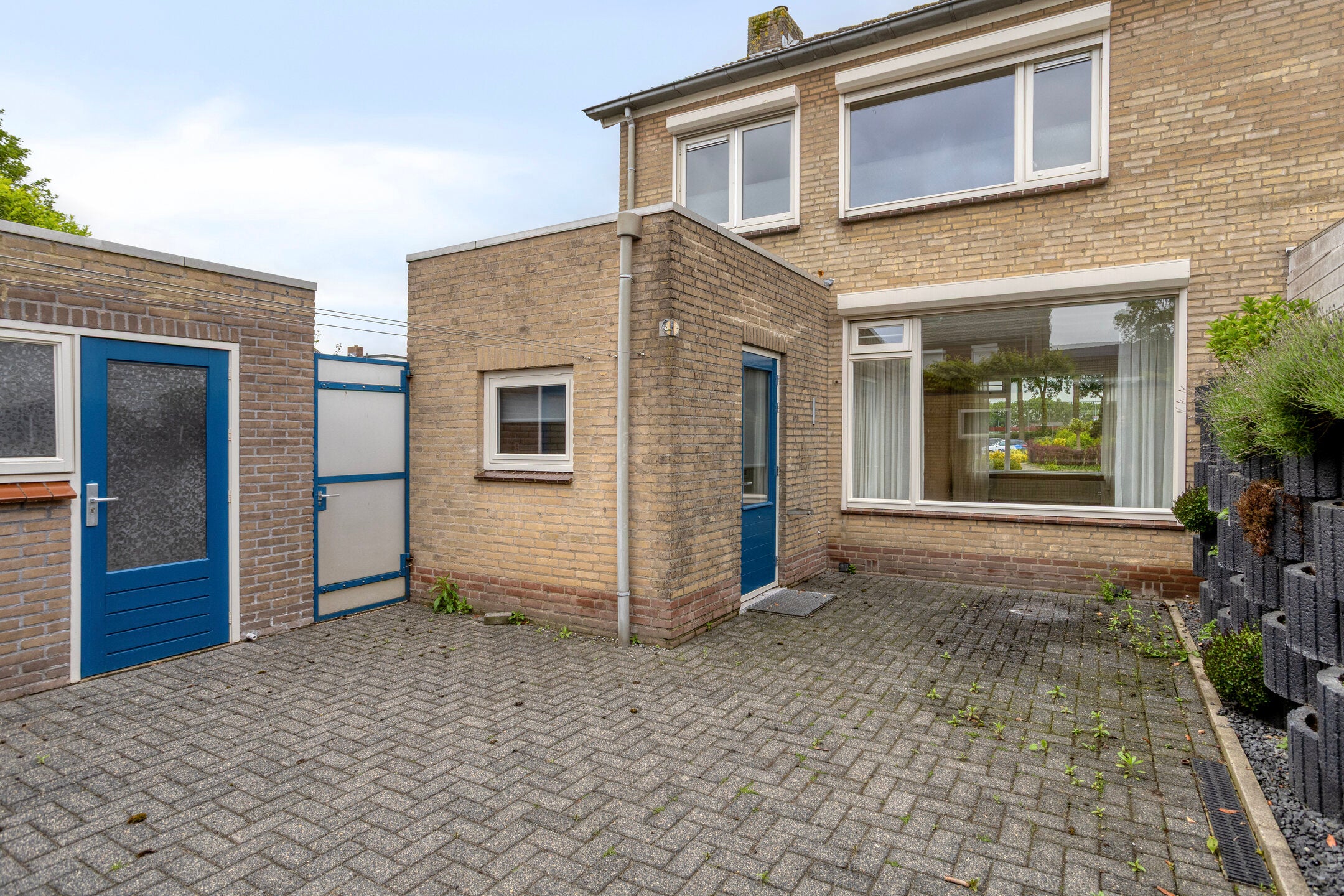 Hoekwoning te koop: Margrietstraat 18, Angeren