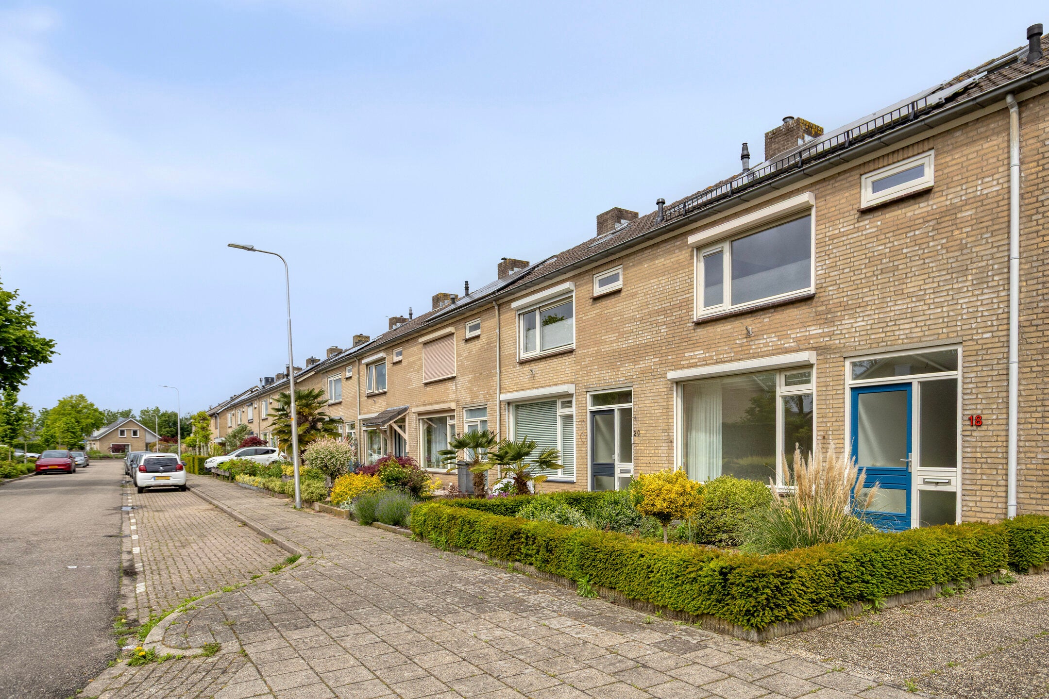 Hoekwoning te koop: Margrietstraat 18, Angeren