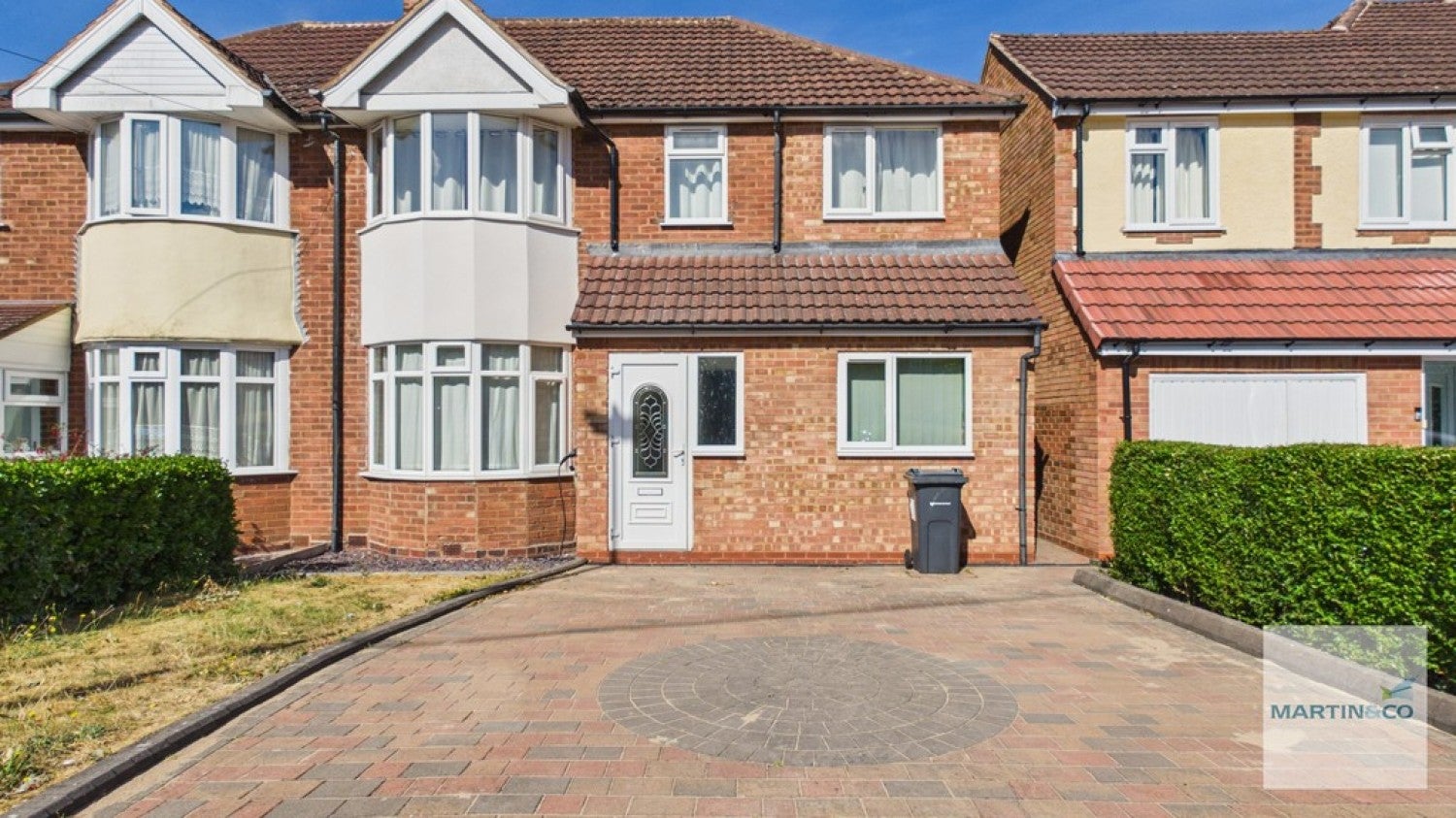 House Eachelhurst Road in Birmingham
