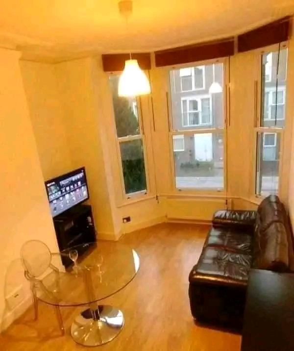Room Maygrove Road in Greater London
