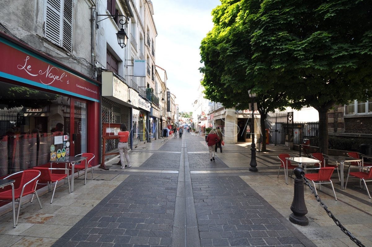 Appartement Rue du Chemin de Fer à Lagny-sur-Marne