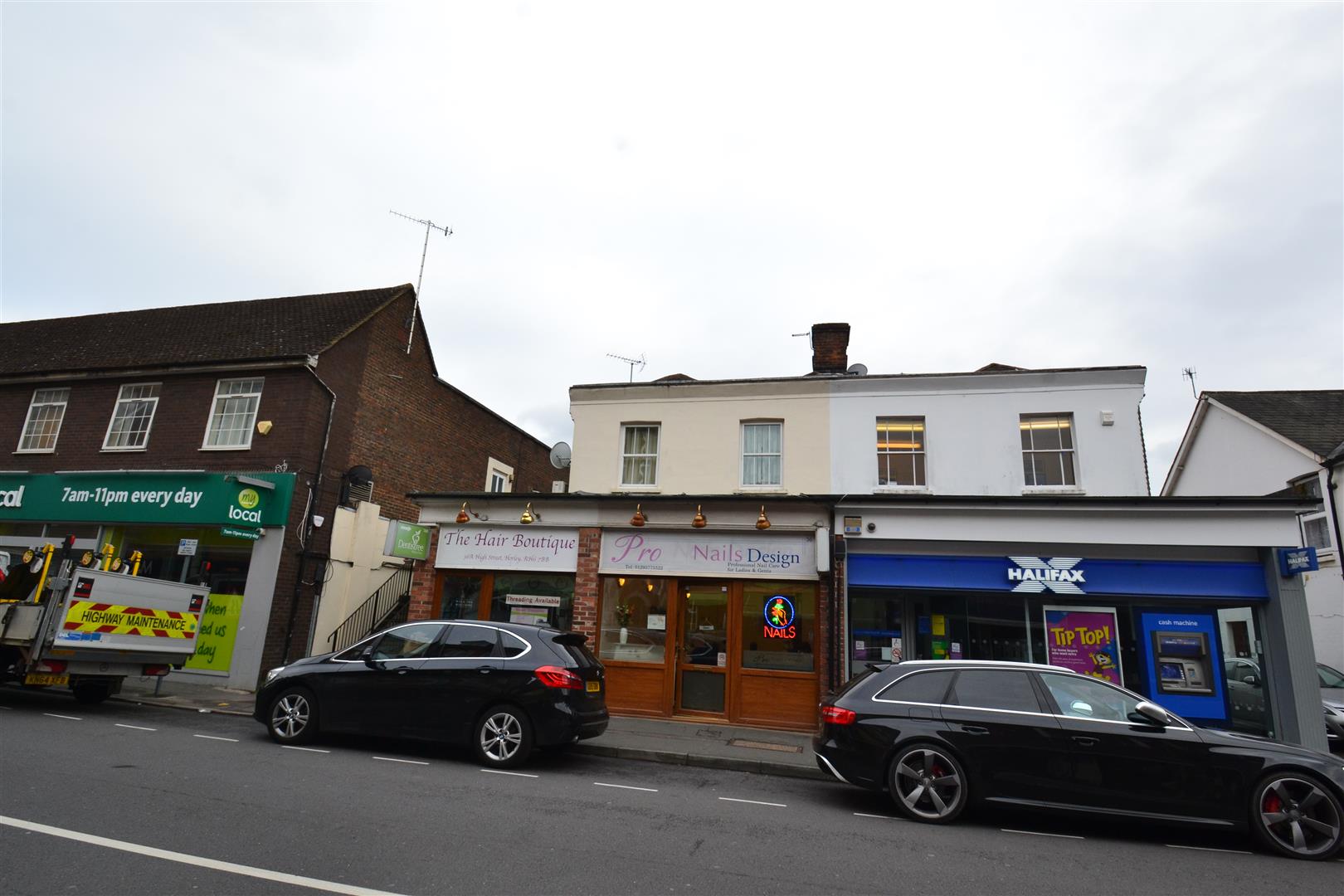 Flat High Street in Reigate and Banstead