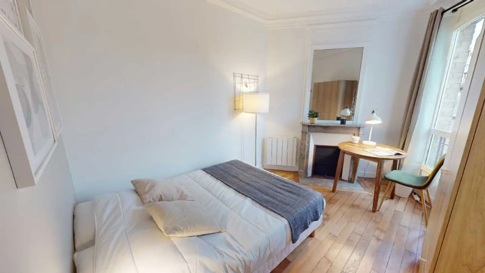 Chambre Boulevard Diderot à Paris