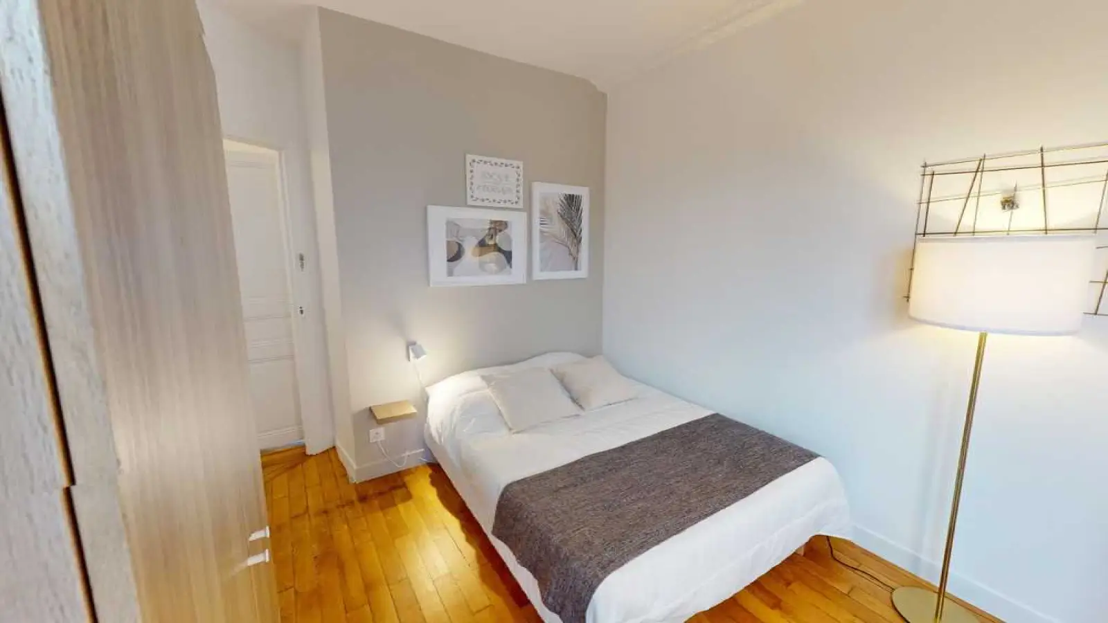Chambre Boulevard Diderot à Paris