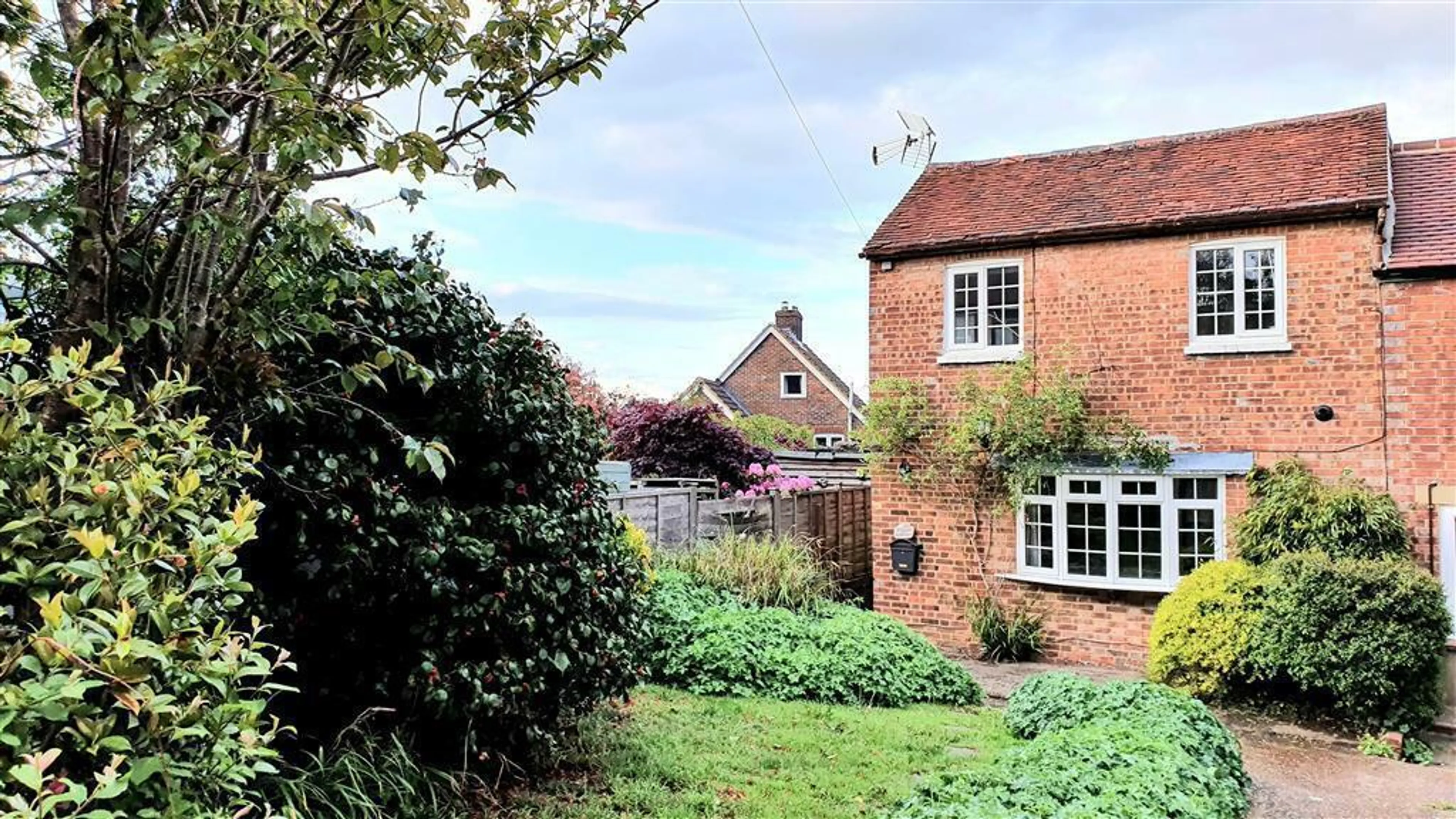 House Lingfield Road in Mid Sussex