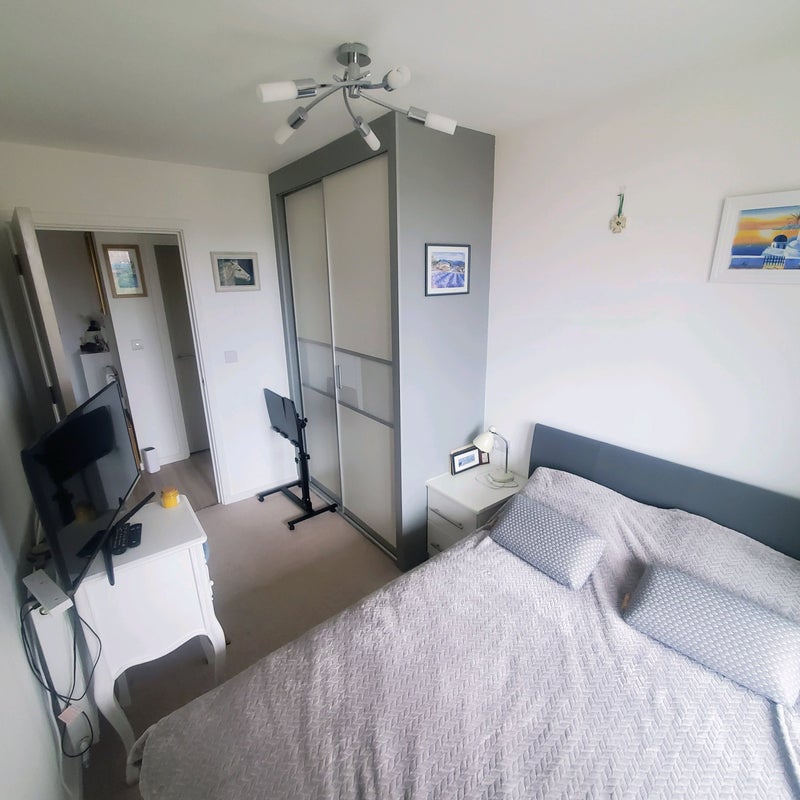 Room Fife Road in Greater London