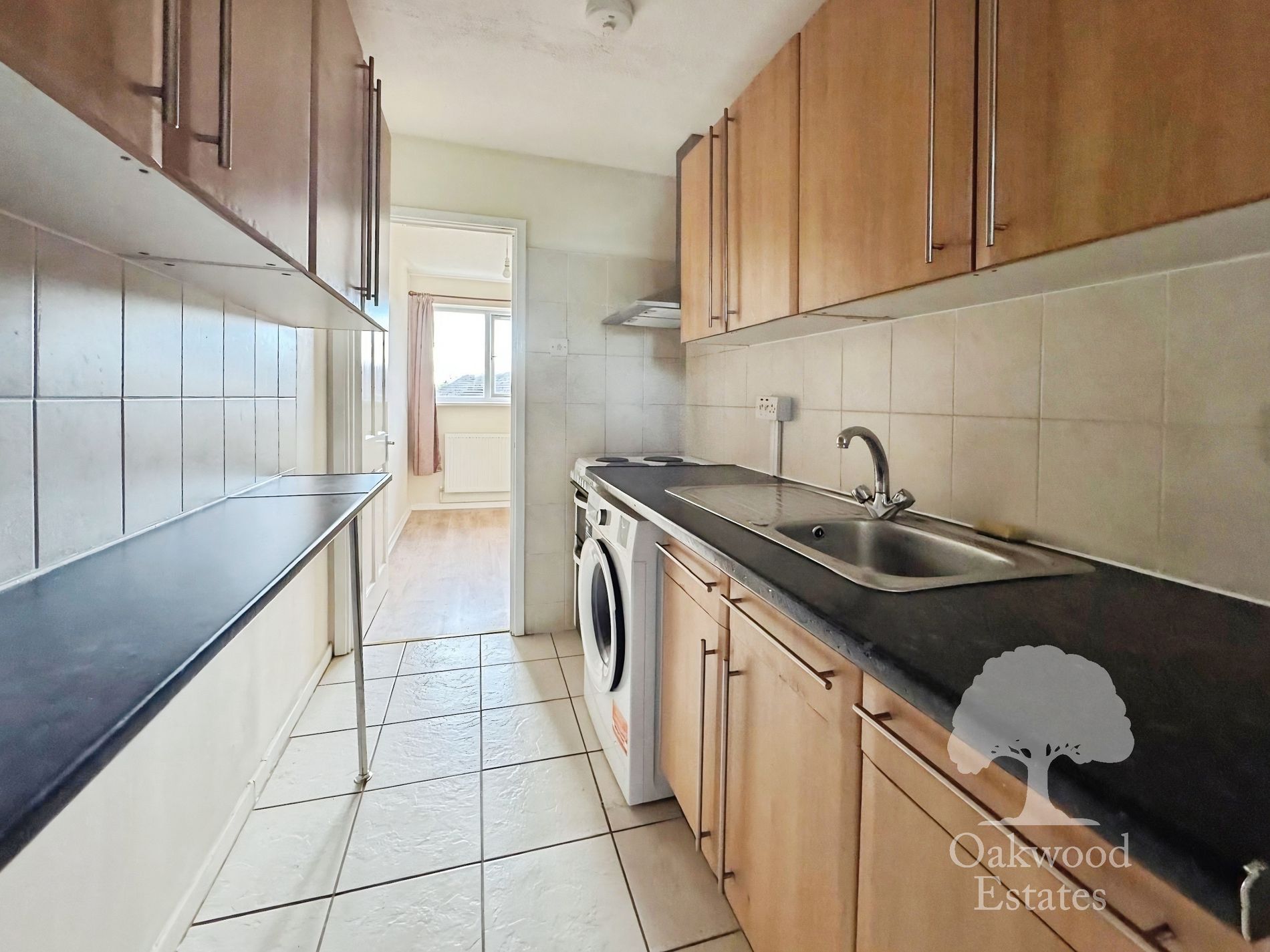 Flat Fotheringay Gardens in Slough