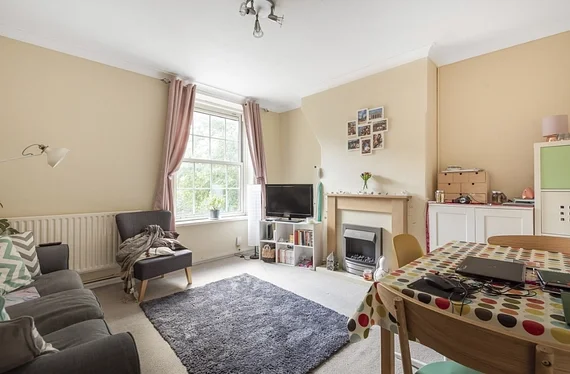 Flat Union Grove in Greater London