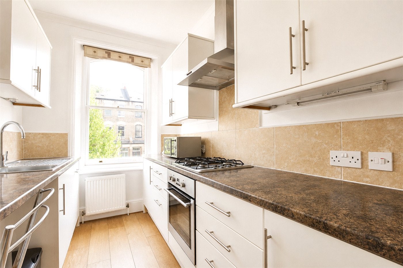Flat Bennett Park in Greater London