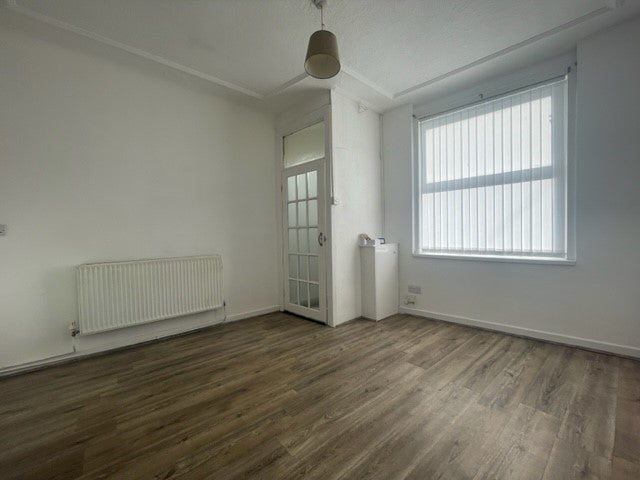 Flat Norman Road in Birkenhead