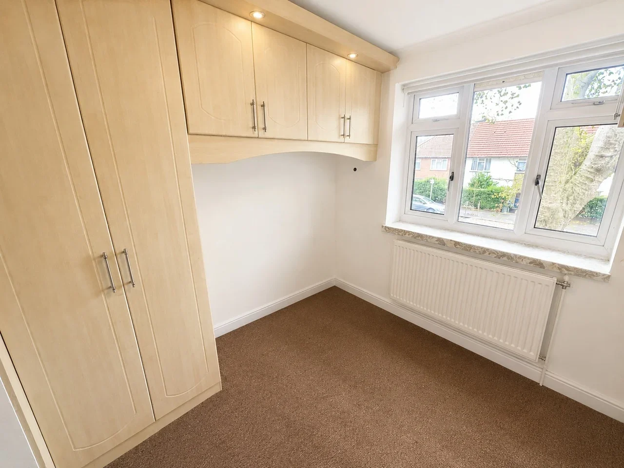 Flat The Meres in Greater London