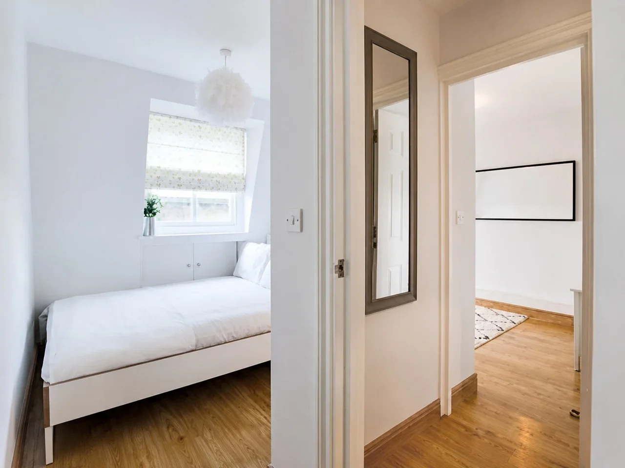 Flat Clarence Road in Greater London