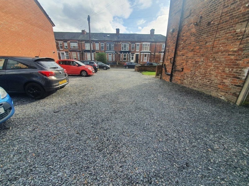 Flat Derby Road in Manchester