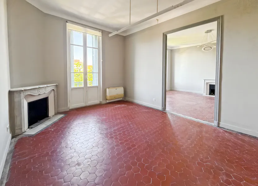 Appartement Place du Général de Gaulle à Antibes