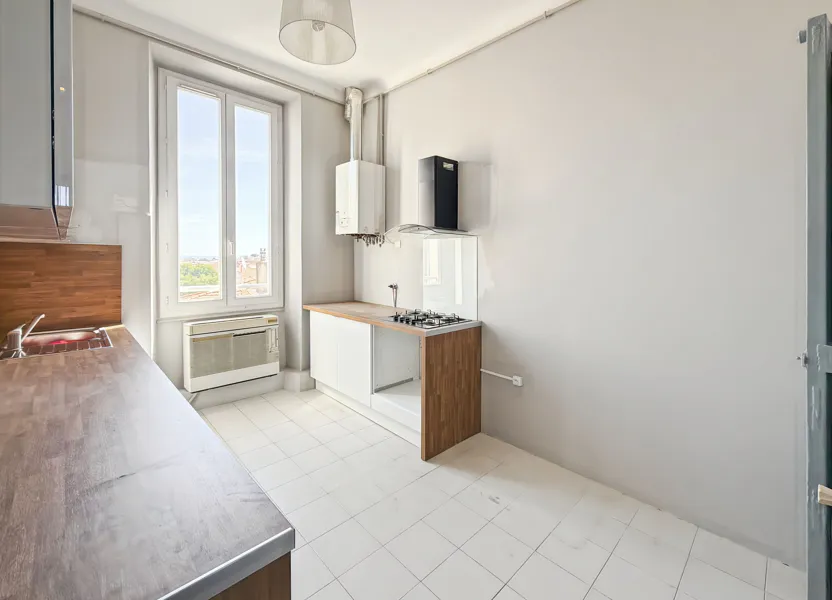 Appartement Place du Général de Gaulle à Antibes