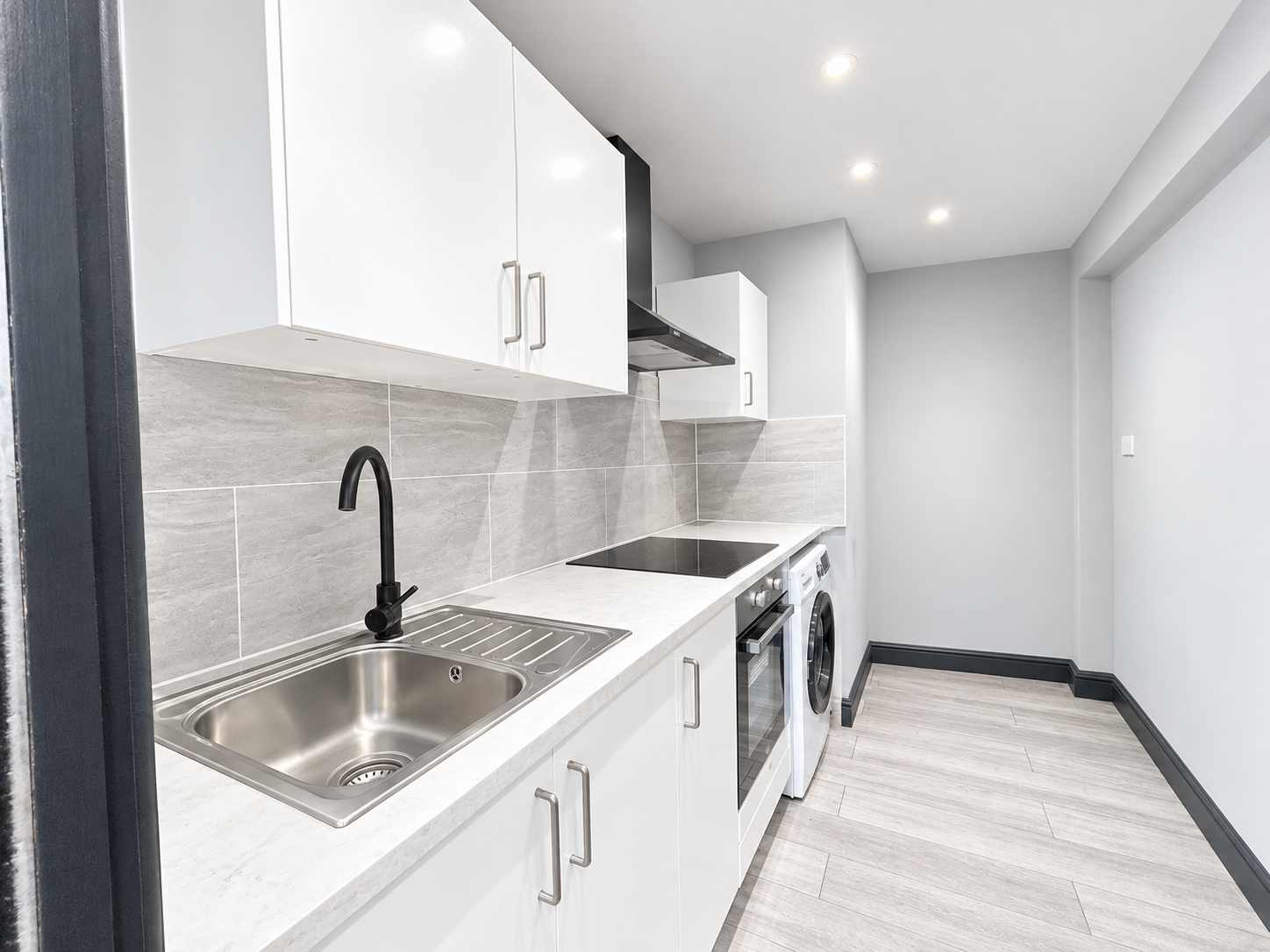 Room Forbes Avenue in Hertsmere