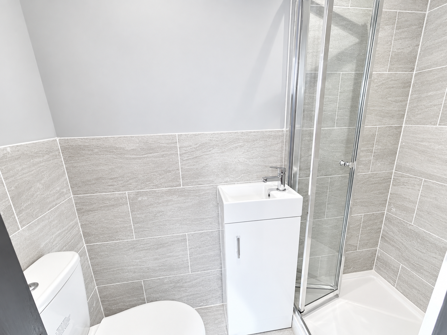 Room Forbes Avenue in Hertsmere