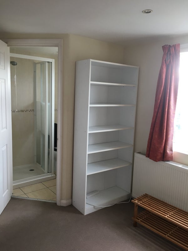 Room Beauchamp Road in Greater London