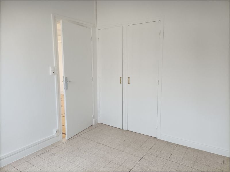 Flat Rue Honoré de Balzac in Alès