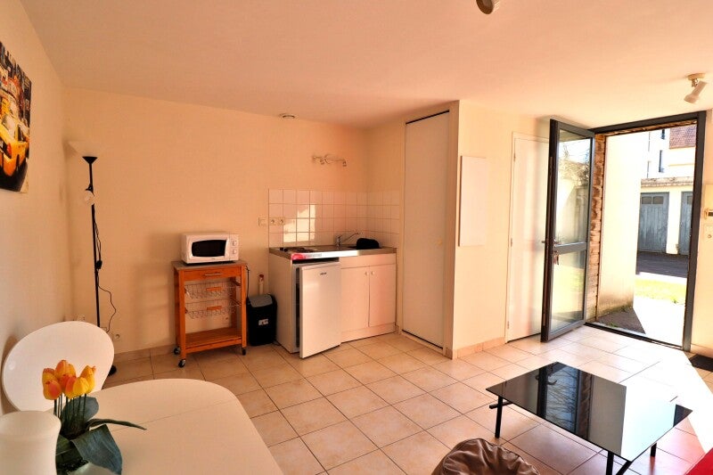 Room Rue Grenouillet in Troyes