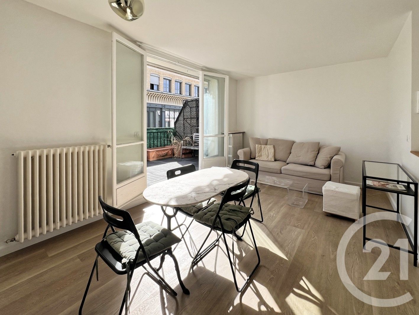 Flat Rue des Sablons in Paris