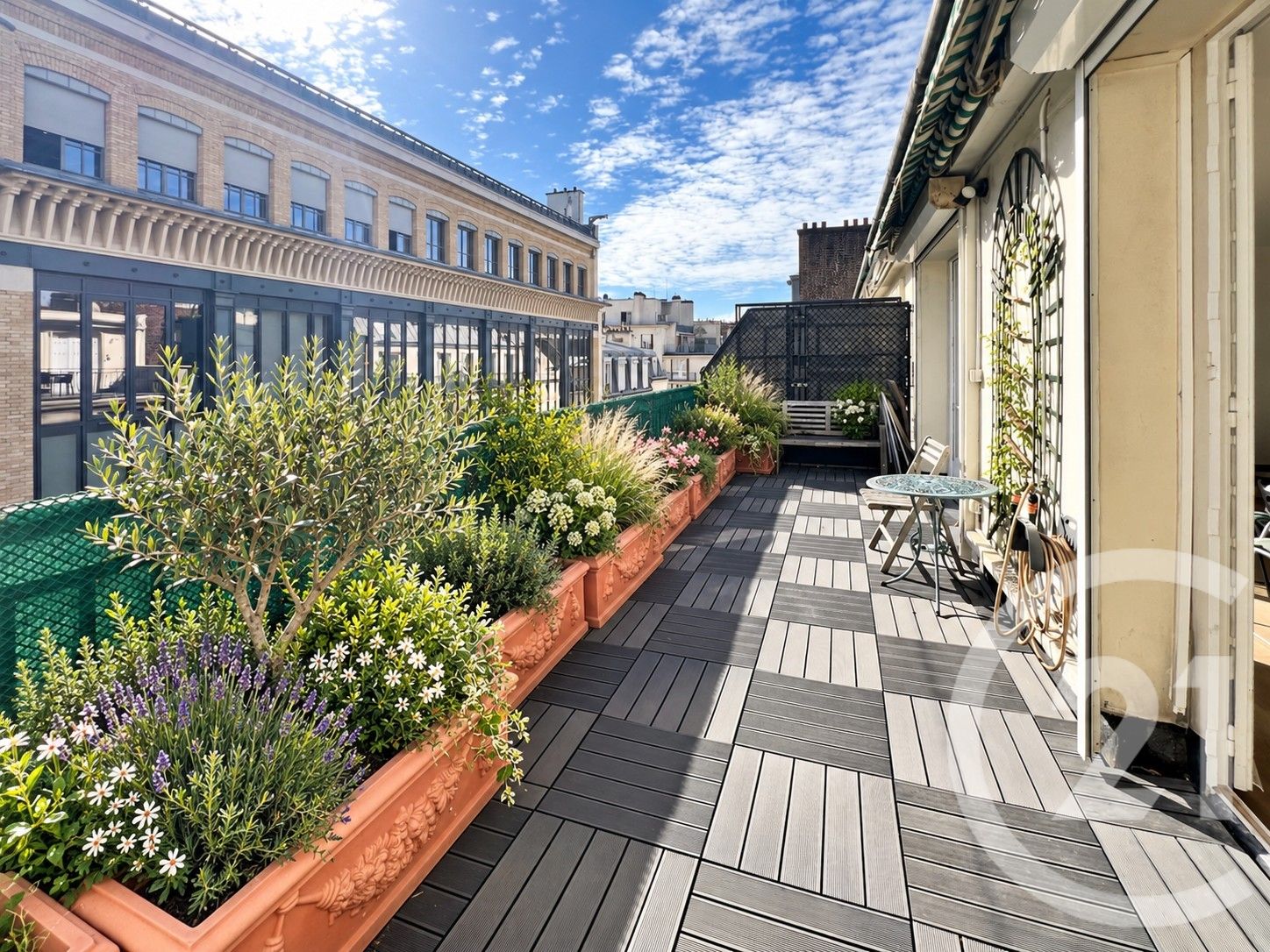 Flat Rue des Sablons in Paris