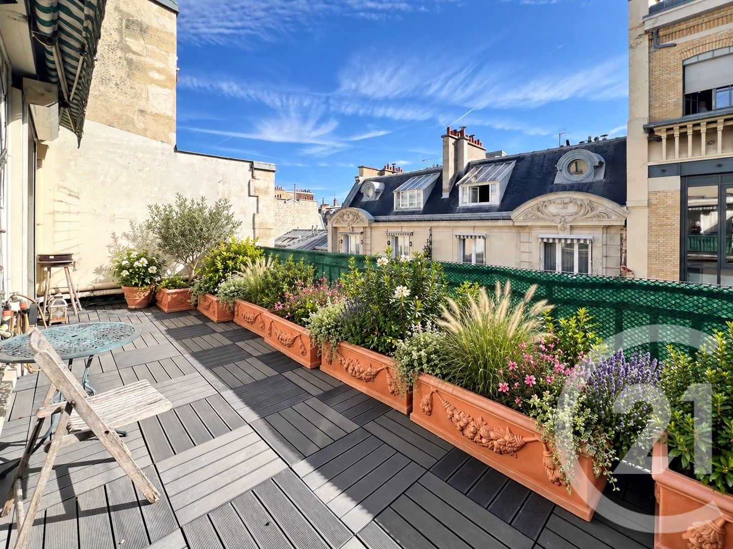 Flat Rue des Sablons in Paris