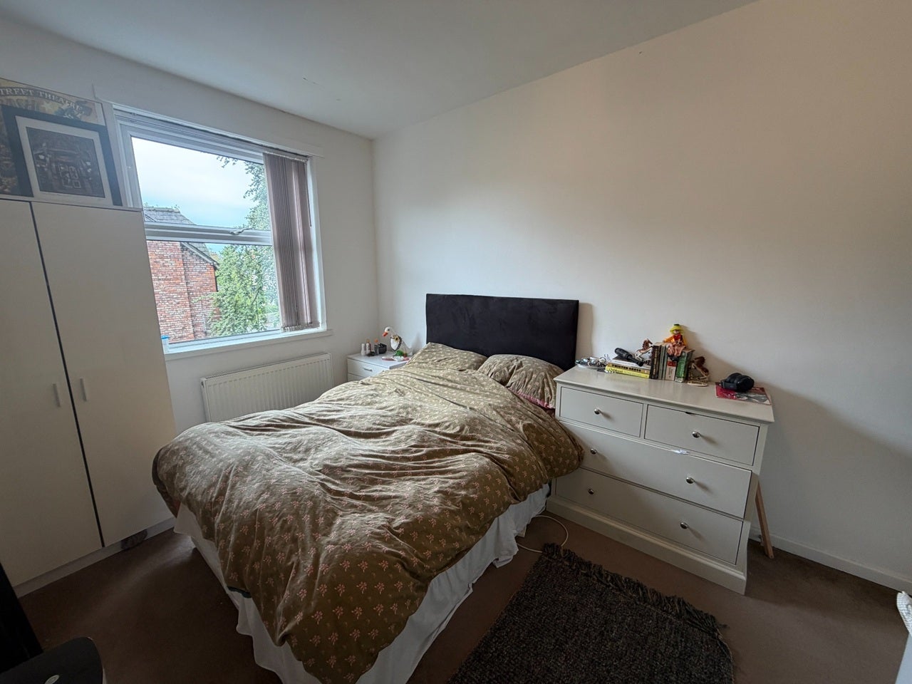 Flat Old Lansdowne Road in Manchester