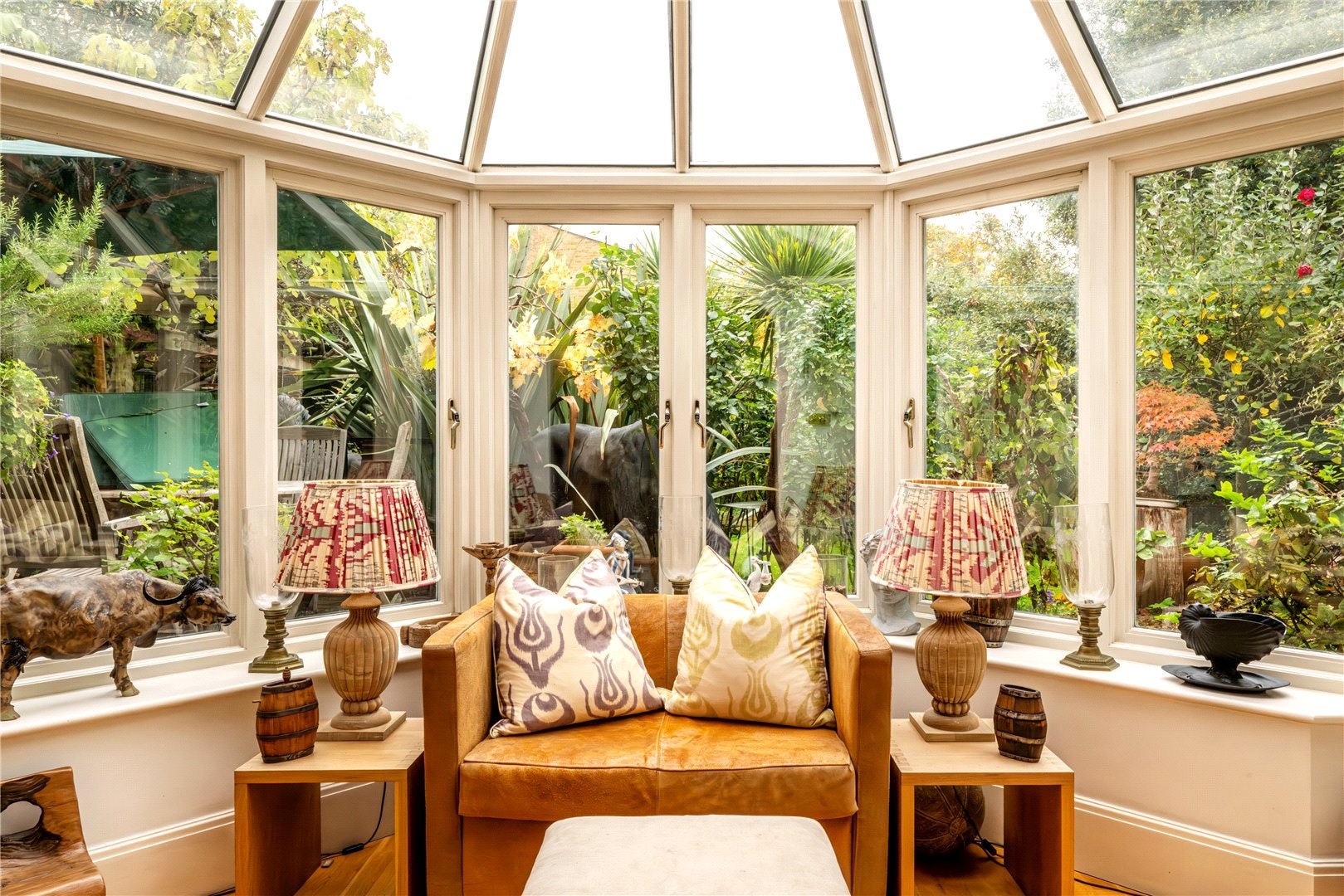 House Brewster Gardens in Greater London