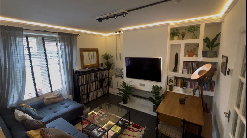 Room Amhurst Road in Greater London