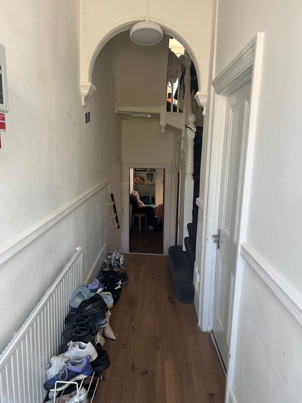 Room Gunton Road in Greater London