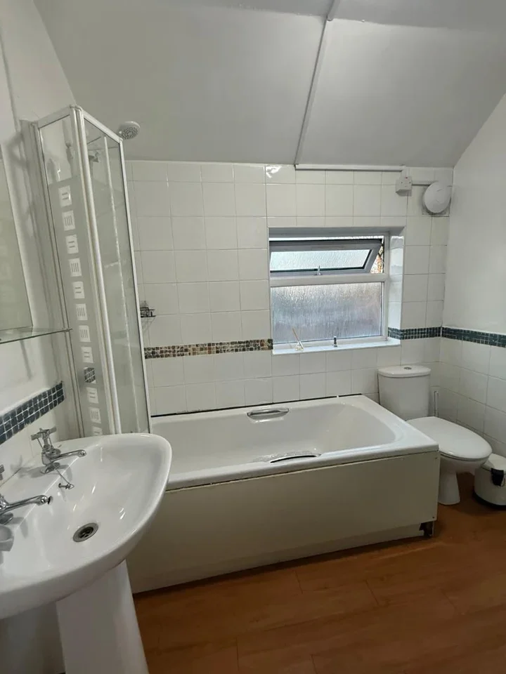Room Solihull Lane in Birmingham