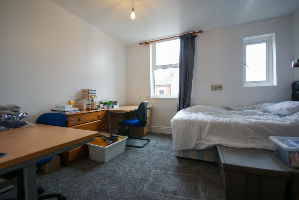Room Alton Road in Birmingham