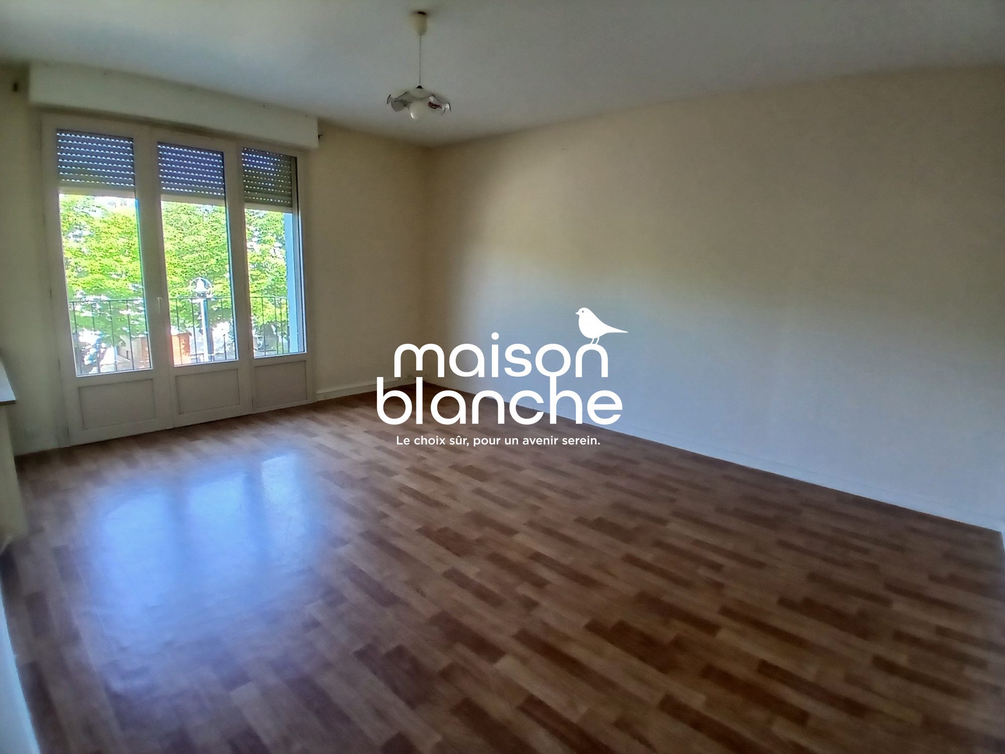 Flat Rue du Bourg Belais in Parthenay