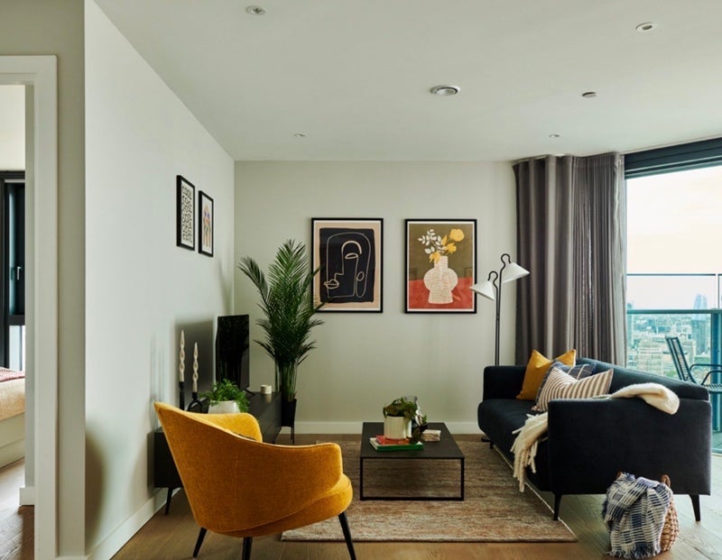 Flat Dante Place in Greater London