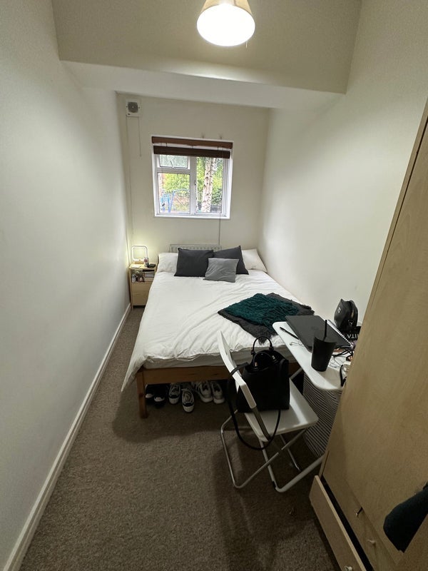 Room Great Suffolk Street in Greater London