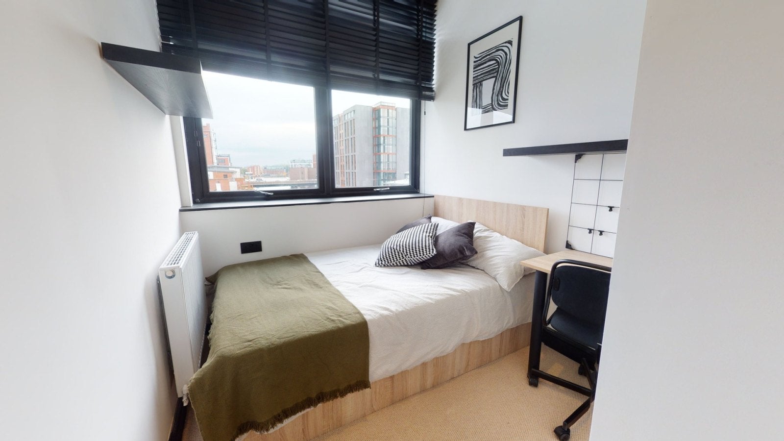 Room Harvey Street in Lincoln