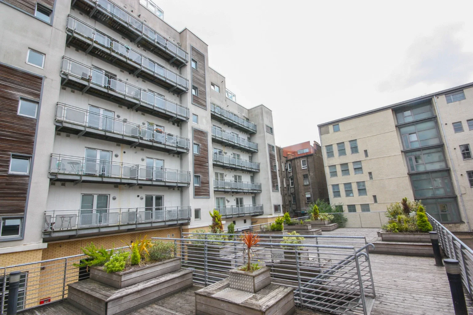 Flat Port Dundas Road in Glasgow