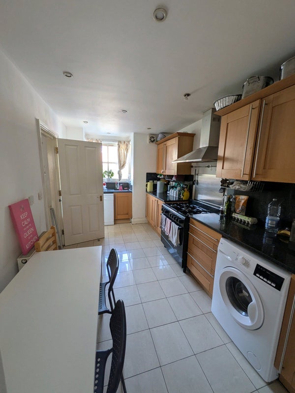 Room Woodland Mews in Greater London