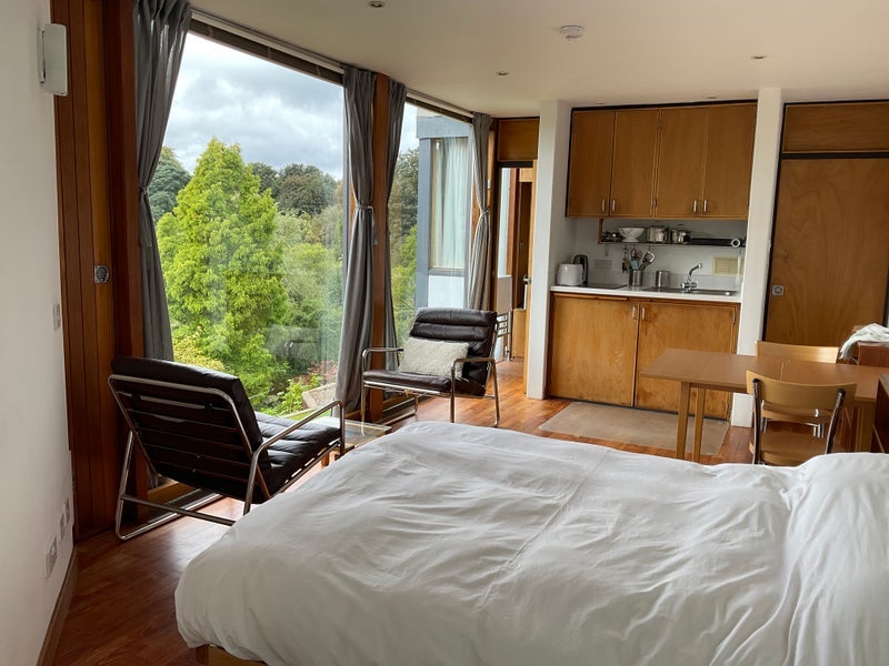Room Kevock Road in Polton