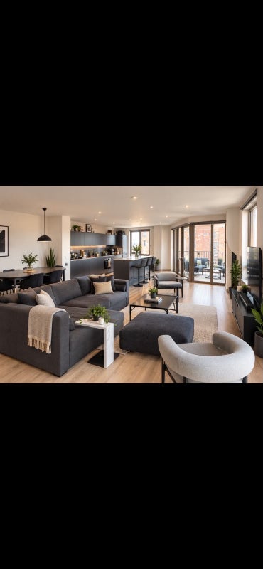 Room Pilots Way in Greater London