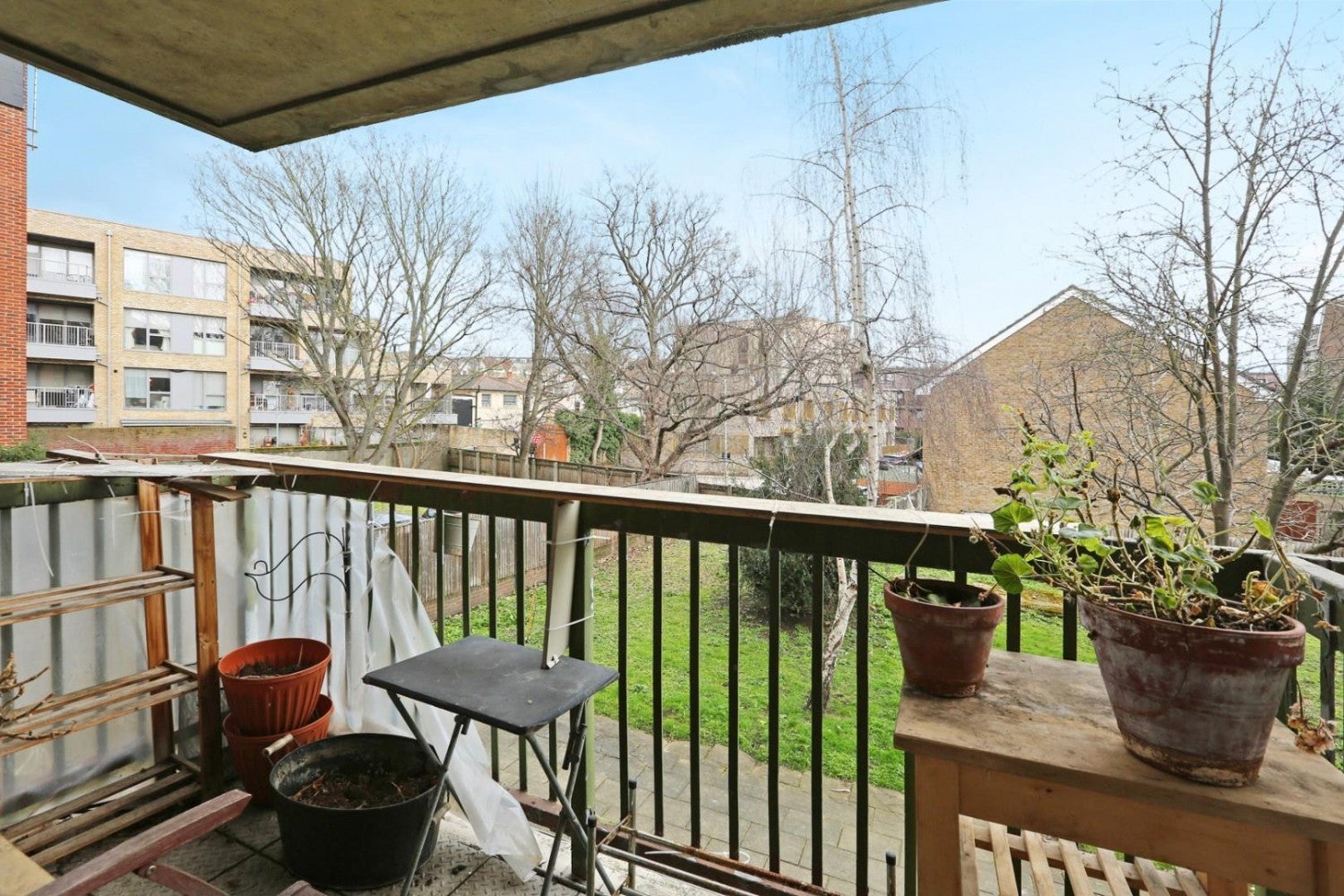 Flat Havil Street in Greater London