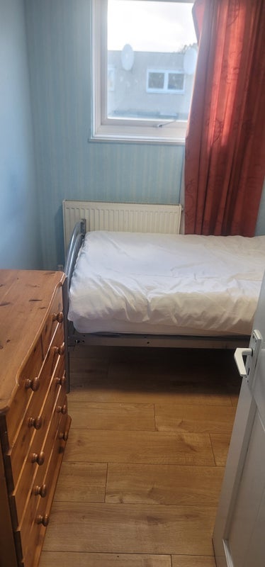 Room Portland Road in Greater London