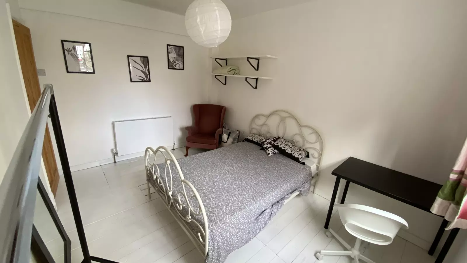 Room Varden Street in Greater London