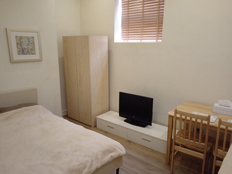 Room Fleet Road in Greater London