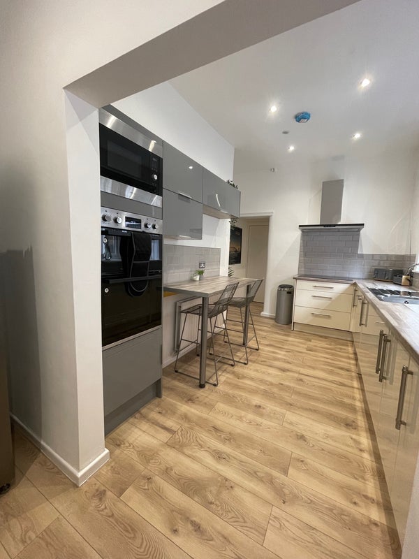 Room Johnson Street in Tyldesley
