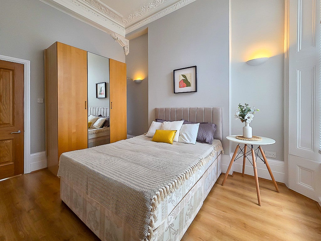 Flat Westbourne Grove in City of Westminster