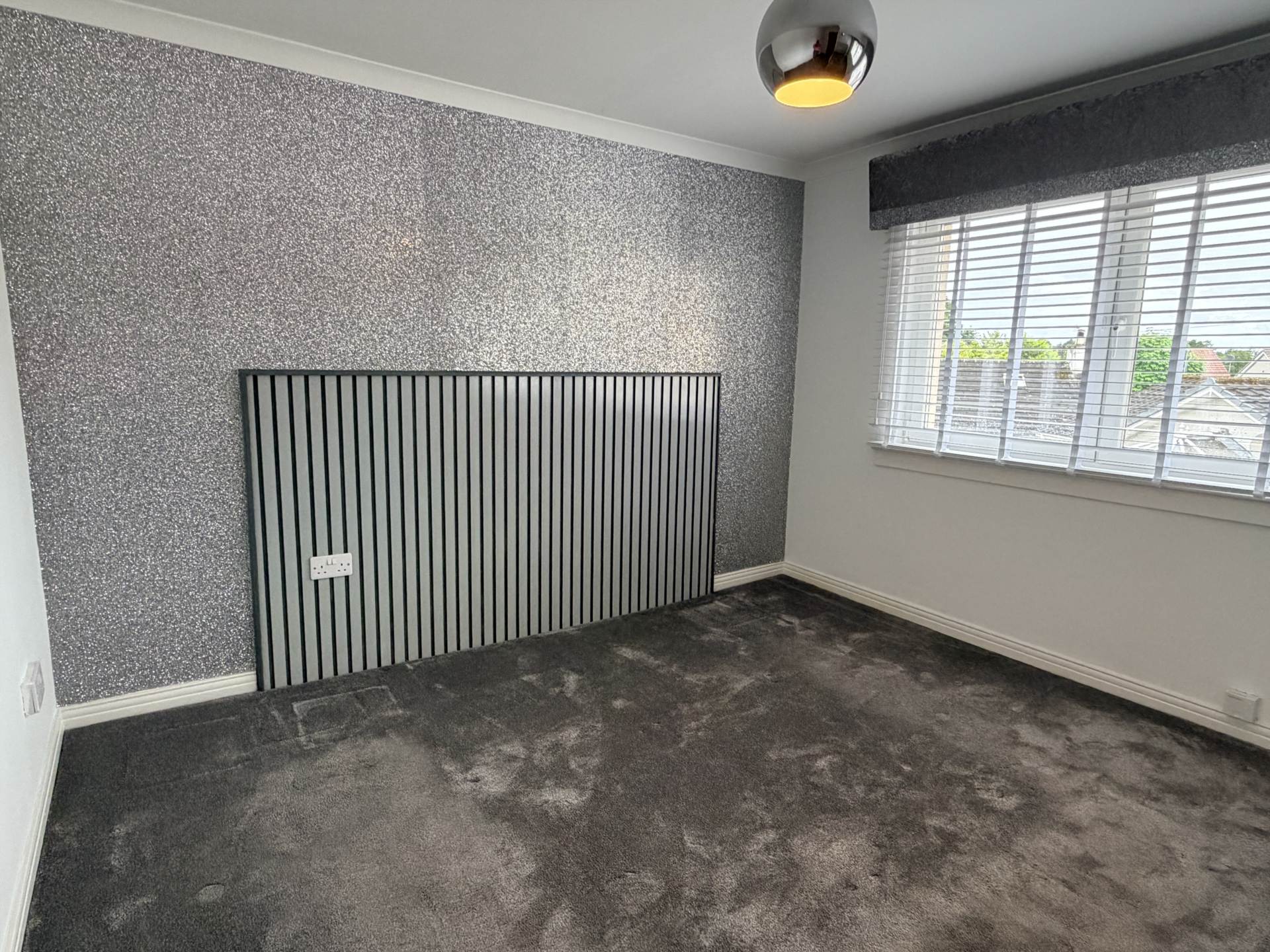 Flat Cairnview in Kirkintilloch