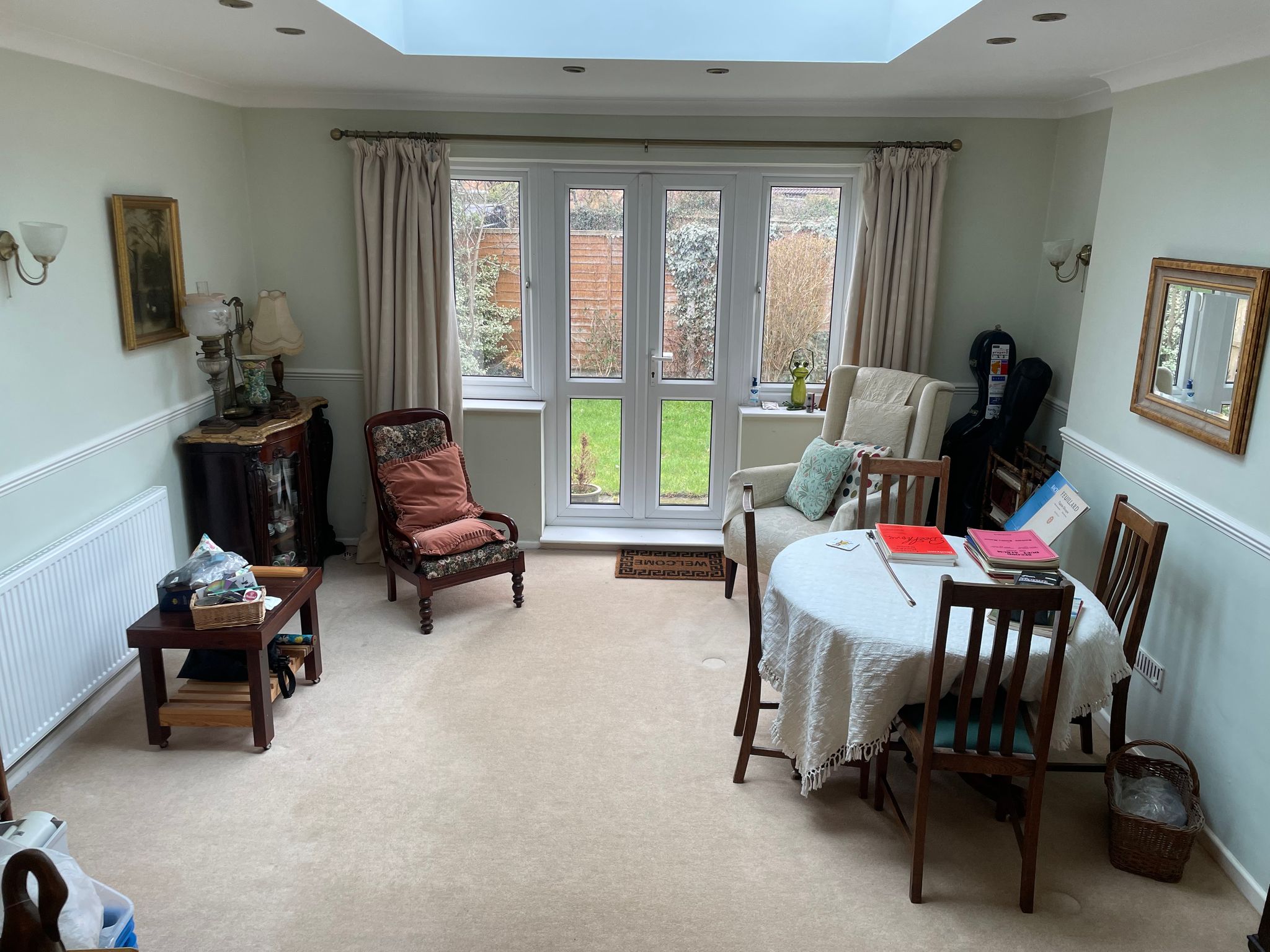 House Brooklands Close in Harborough
